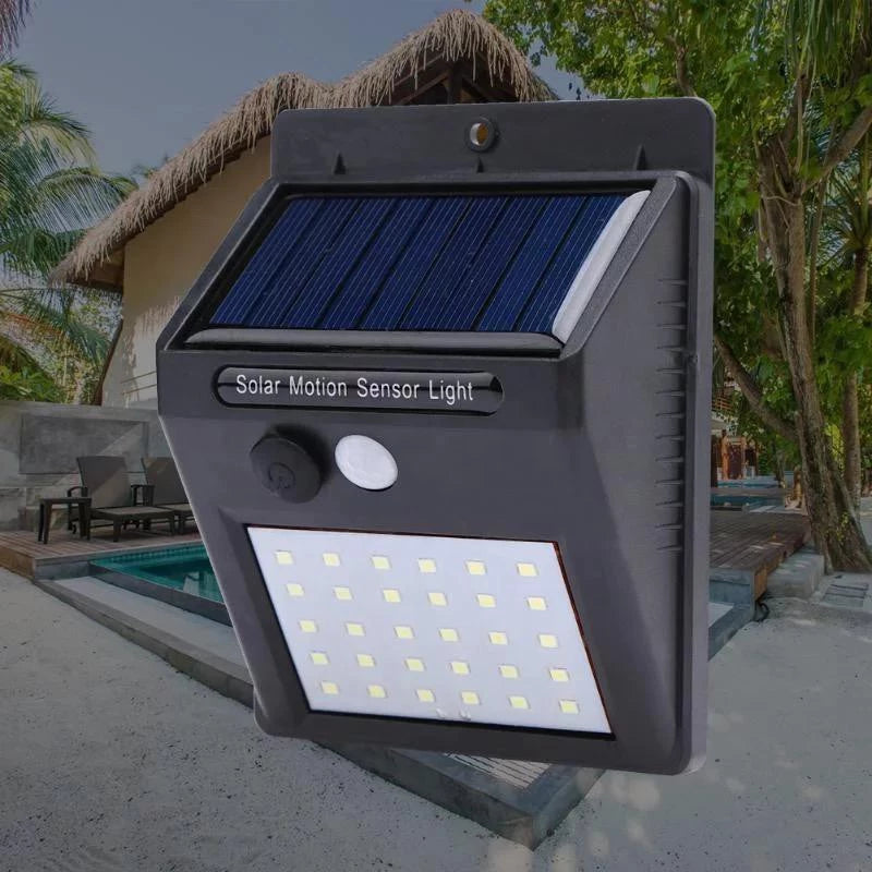 Luminária Solar 30 LEDs Com Sensor Presença À Prova D' Água